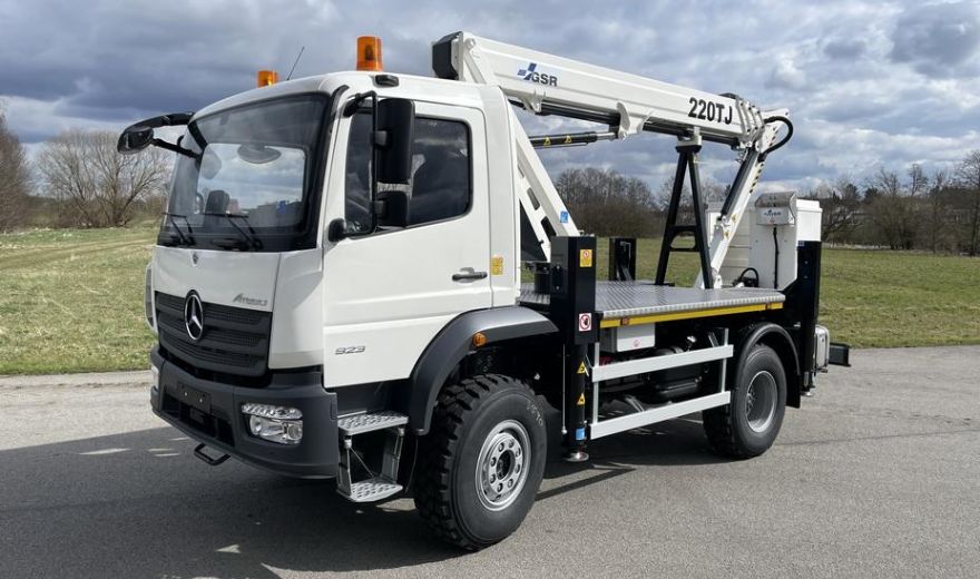 GSR B220TJ MB ATEGO 4x4